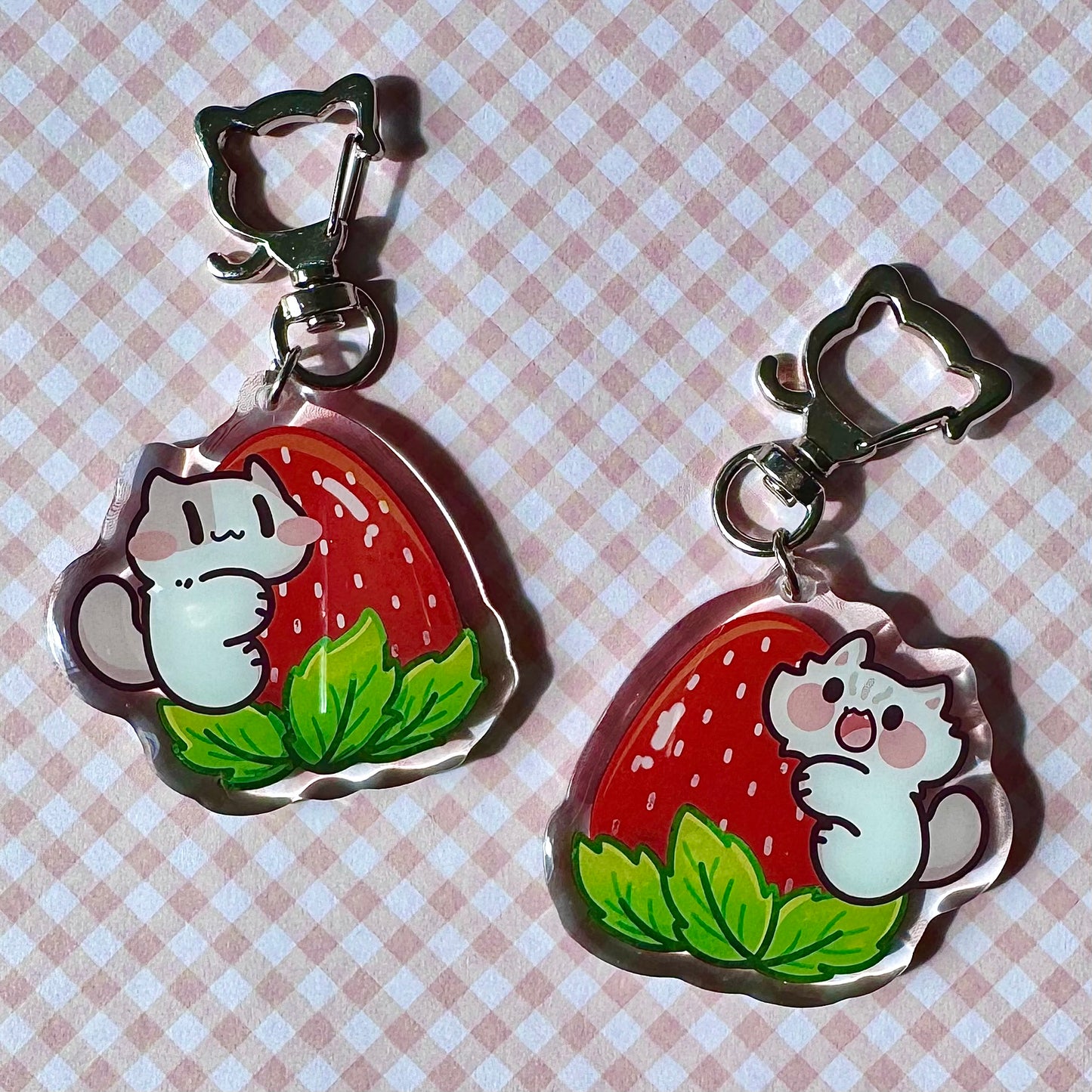 Strawberry meow Keychain